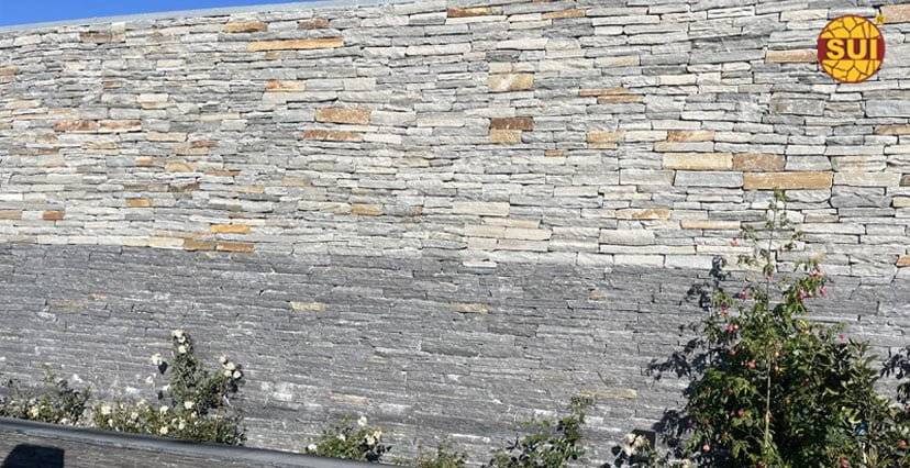 exterior stacked stone