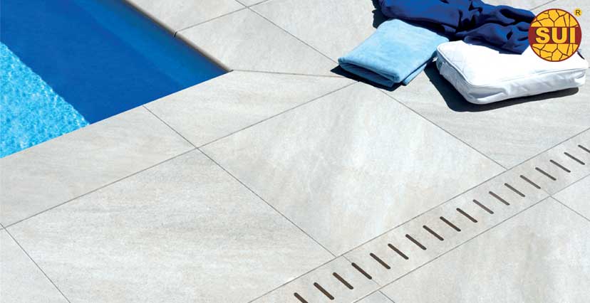 Outdoor swimming pool natural stone 1